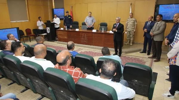 تدريب العاملين في بني سويف على خطط الإخلاء